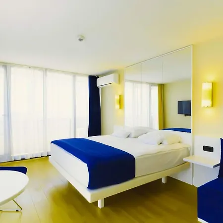 Sea View Aparthotel In Orbi City Batumi-3